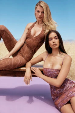 Cocoa Swirl Print Halter Bodysuit 23 Cocoa Swirl Print Halter Bodysuit -Traumhafte Kleider 1620780225 sabine b14