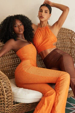 Mistress Rocks 'Vacay Mode' Orange Halter Neck Crop Top 26 Mistress Rocks 'Vacay Mode' Orange Halter Neck Crop Top -Traumhafte Kleider 1622425534 say when o22