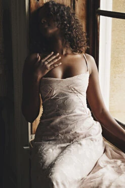 Soft Pink Floral Lace Back Maxi Dress -Traumhafte Kleider a23i9811