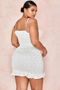 White Floral Shirred Mini Dress -Traumhafte Kleider allie 15