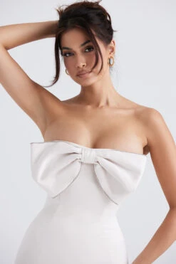 Ivory Satin Crystal Embellished Bow Dress -Traumhafte Kleider ariella 7