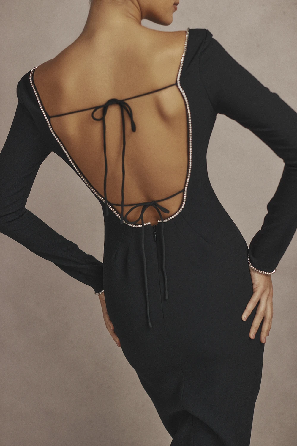 Black Crystal Embellished Maxi Dress 14 Black Crystal Embellished Maxi Dress – Bild 12