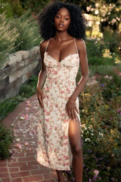 Titelseite -Traumhafte Kleider charlotter11