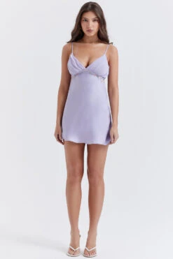 Embroidered Lavender Mini Dress -Traumhafte Kleider christa 2