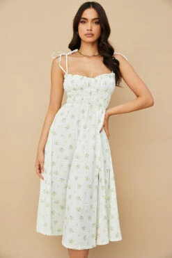 Ivory Floral Shirred Midi Dress -Traumhafte Kleider christabel 5