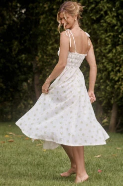 Ivory Floral Shirred Midi Dress -Traumhafte Kleider christabel i34