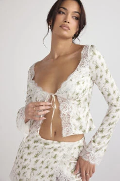 Garden Print Lace Trim Top -Traumhafte Kleider clarissanoemie 9