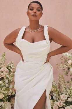 Ivory Draped Corset Bridal Gown - Limited Edition -Traumhafte Kleider delphine white 21