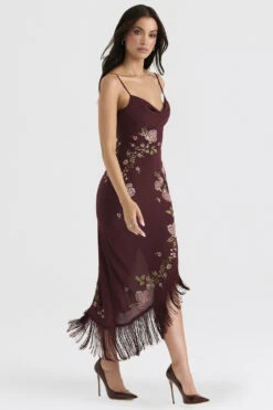 Wine Embroidered Midi Dress 21 Wine Embroidered Midi Dress -Traumhafte Kleider eloisa 4