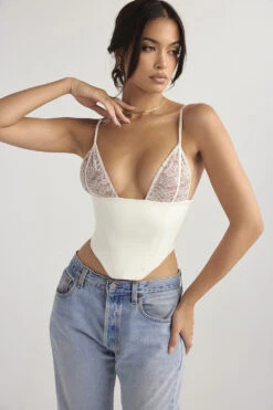 Ivory Satin And Lace Corset -Traumhafte Kleider emilee 4