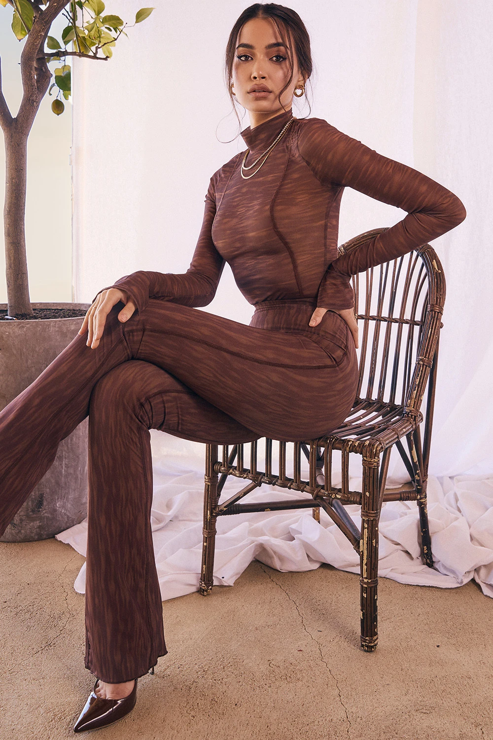 Chocolate Print Mesh Flared Trousers 4 Chocolate Print Mesh Flared Trousers – Bild 2