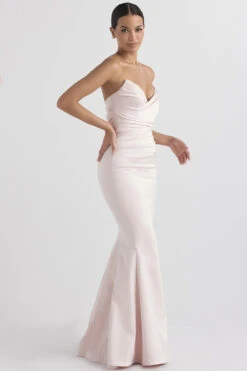 Blush Satin Strapless Gown 20 Blush Satin Strapless Gown -Traumhafte Kleider fleur 6
