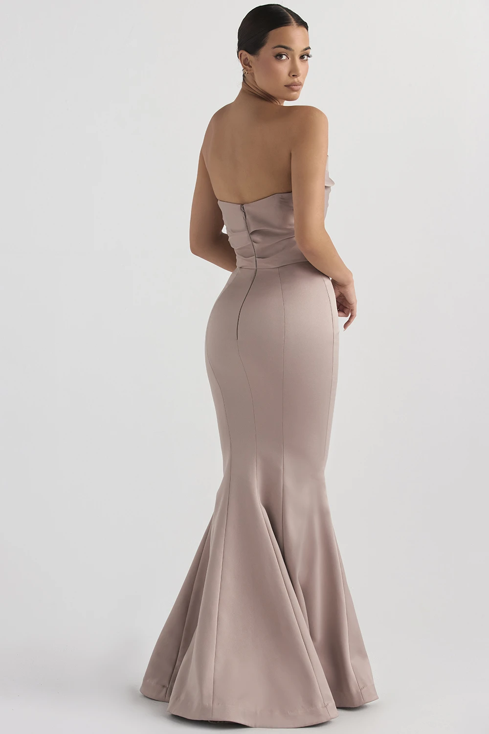 Mushroom Satin Strapless Gown 8 Mushroom Satin Strapless Gown – Bild 6