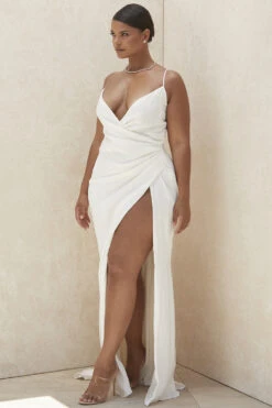 Ivory Strappy Bridal Gown - Limited Edition -Traumhafte Kleider gigi 16