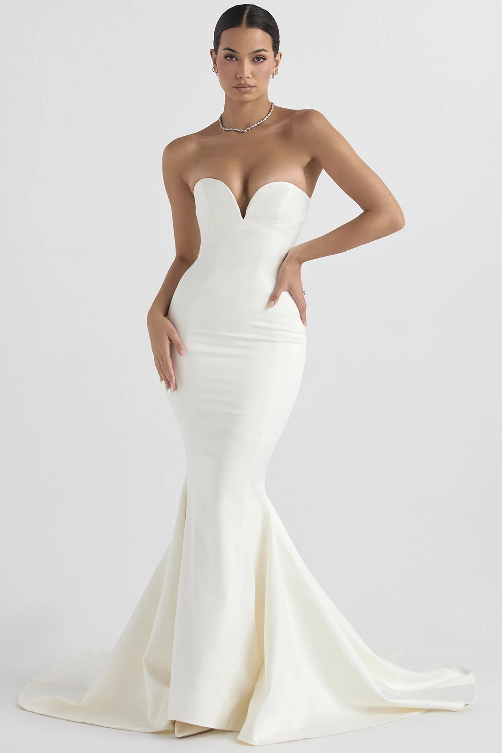 Ivory Satin Strapless Bridal Gown 6 Ivory Satin Strapless Bridal Gown – Bild 4