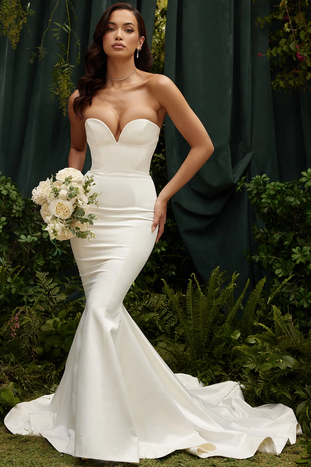 Ivory Satin Strapless Bridal Gown 15 Ivory Satin Strapless Bridal Gown – Bild 13