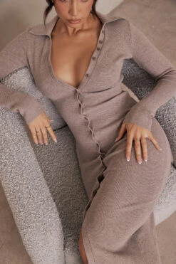 Beige Cashmere Knit Midi Dress -Traumhafte Kleider houseofcb lounge 0058