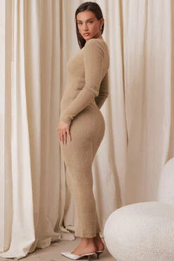 Camel Fuzzy Maxi Dress 27 Camel Fuzzy Maxi Dress -Traumhafte Kleider houseofcb lounge 2251