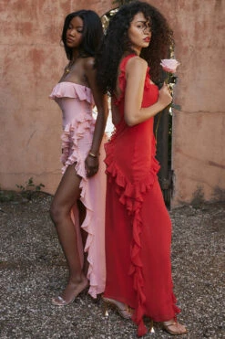 Cherry Ruffle Maxi Dress 32 Cherry Ruffle Maxi Dress -Traumhafte Kleider look 04 2578