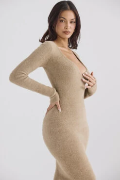 Camel Fuzzy Maxi Dress 23 Camel Fuzzy Maxi Dress -Traumhafte Kleider lucille 6