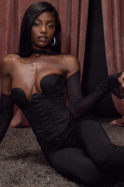 Black Structured Corset -Traumhafte Kleider mina b13