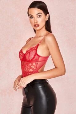 Red Lace Bodysuit -Traumhafte Kleider nadia 5 1