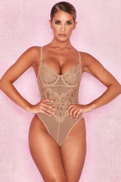 Tan Lace Bodysuit 18 Tan Lace Bodysuit -Traumhafte Kleider nadia nude 3r