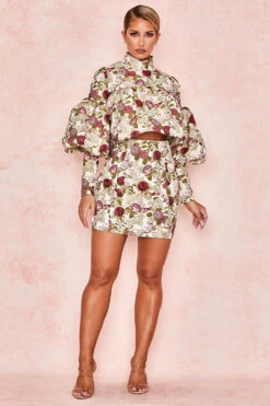 Vintage Floral Ruffle Top -Traumhafte Kleider naeve 01