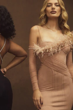 Blush Mesh Corset Dress 34 Blush Mesh Corset Dress -Traumhafte Kleider naira blush 12