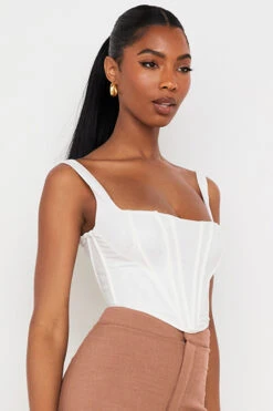 White Mesh Corset 25 White Mesh Corset -Traumhafte Kleider ninetta 4a