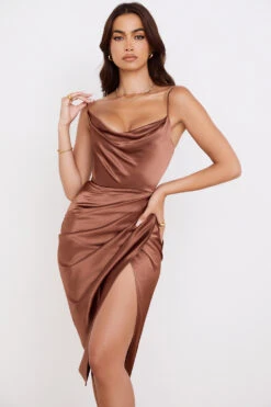 Toffee Satin Balcony Corset Dress -Traumhafte Kleider reva 4