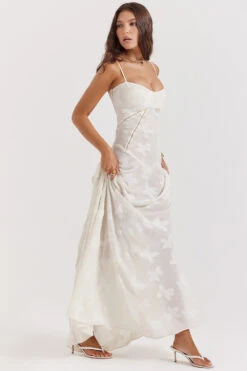 Vintage Cream Floral Lace Back Maxi Dress -Traumhafte Kleider seren 10