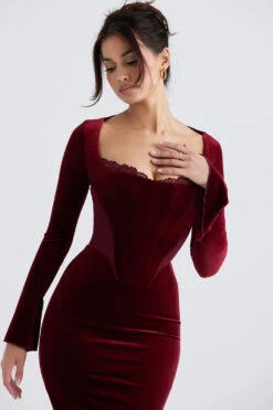 Wine Velvet Corset Dress -Traumhafte Kleider solaine 5