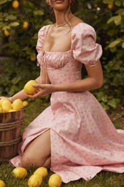 Pink Floral Puff Sleeve Midi Dress 29 Pink Floral Puff Sleeve Midi Dress -Traumhafte Kleider tallulah p22