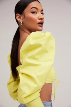 Mistress Rocks 'Tough Love' Lemon Puff Sleeve Cropped Top -Traumhafte Kleider tough love 9