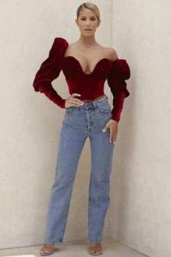 Wine Velvet Long Sleeved Corset -Traumhafte Kleider valerie 1