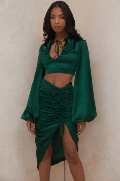 Emerald Green Satin Balloon Sleeve Top 23 Emerald Green Satin Balloon Sleeve Top -Traumhafte Kleider vandra 4d