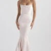 Blush Satin Fishtail Gown 2 Blush Satin Fishtail Gown -Traumhafte Kleider violette 1g