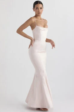 Blush Satin Fishtail Gown -Traumhafte Kleider violette 6g