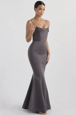 Shadow Satin Fishtail Gown 20 Shadow Satin Fishtail Gown -Traumhafte Kleider violette dg 7g