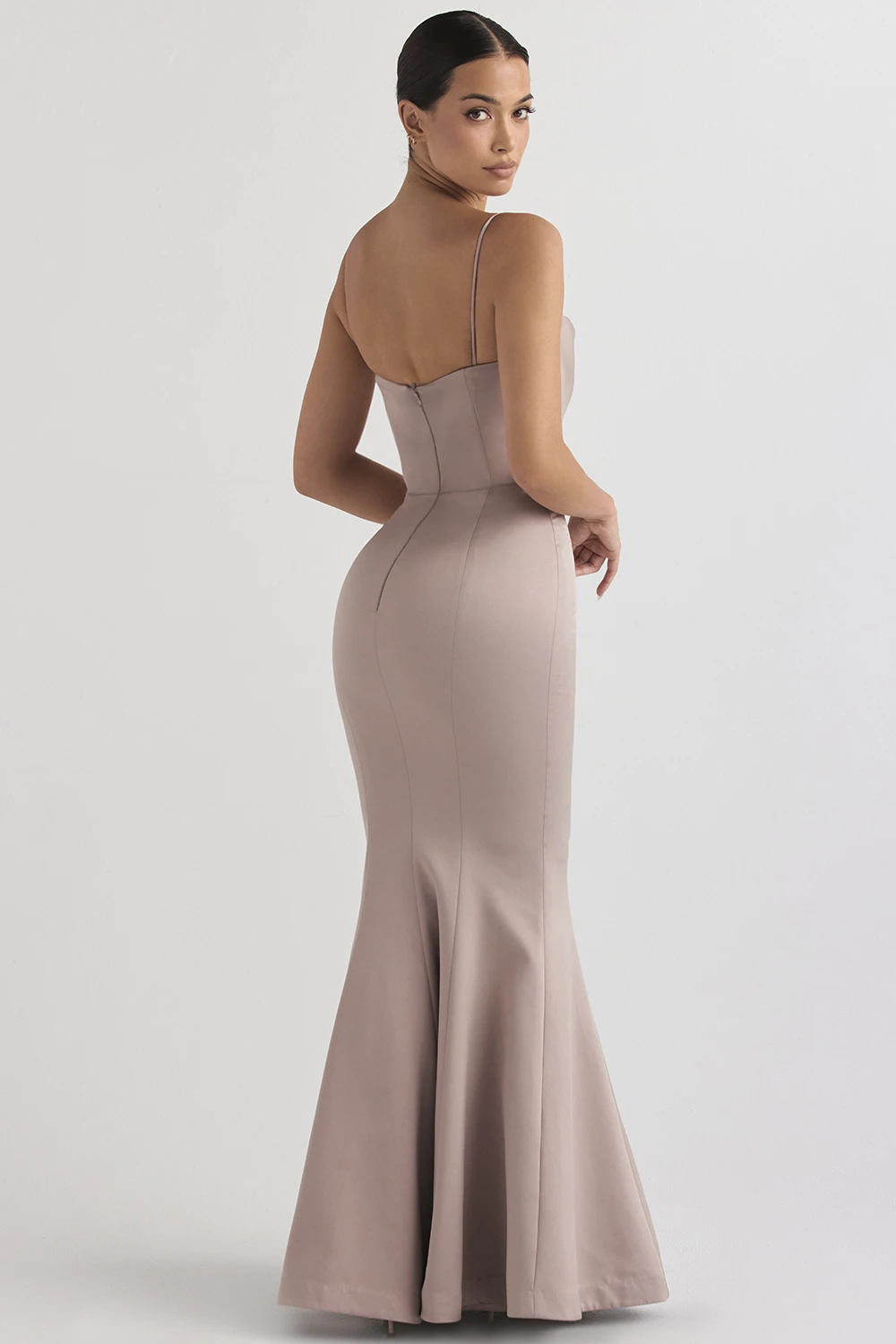 Mushroom Satin Fishtail Gown 8 Mushroom Satin Fishtail Gown – Bild 6